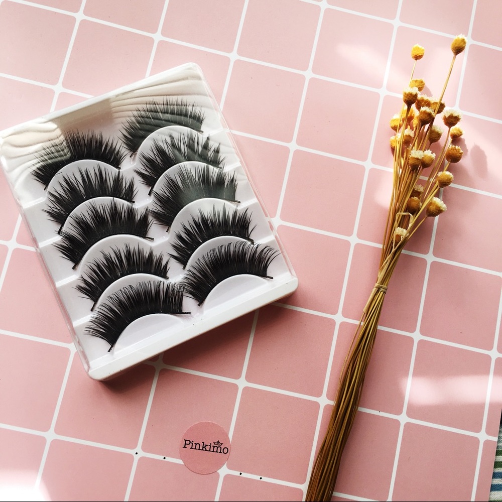 Free Life Pinkimo False Eyelashes 5 Pairs